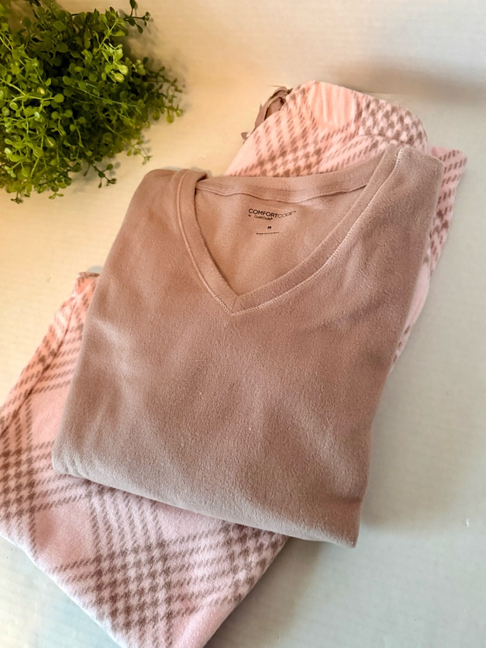 Cuddl Duds Women's V-Neck Sweater in Dusty Rose